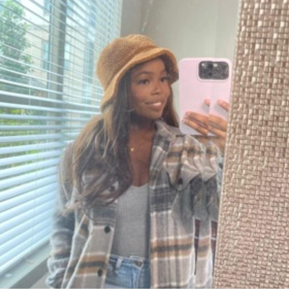 bucket hat